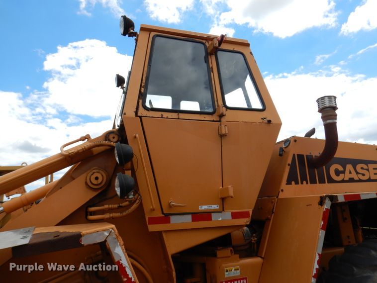 image for item IQ9648 1981 Case W20  wheel loader