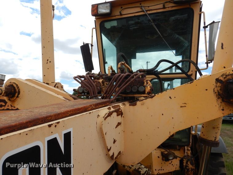 image for item IQ9649 1987 Champion 740A  motor grader