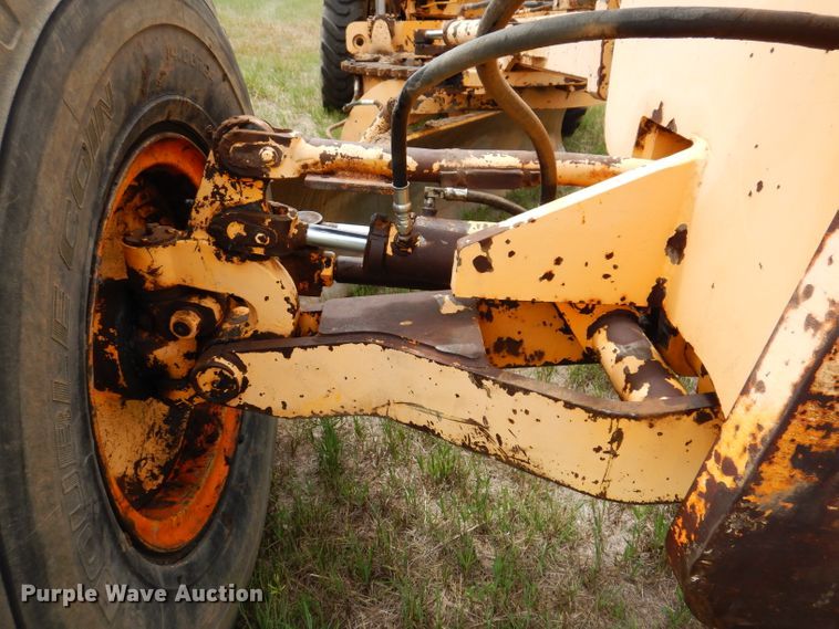 image for item IQ9649 1987 Champion 740A  motor grader