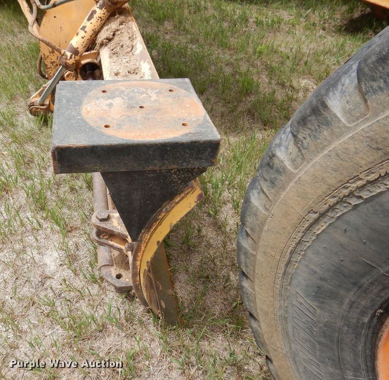 image for item IQ9649 1987 Champion 740A  motor grader