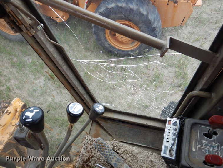 image for item IQ9649 1987 Champion 740A  motor grader