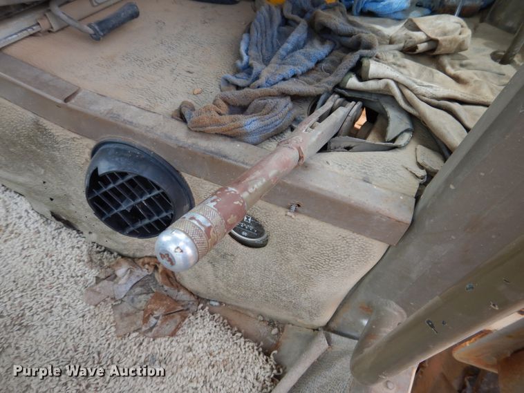 image for item IQ9649 1987 Champion 740A  motor grader