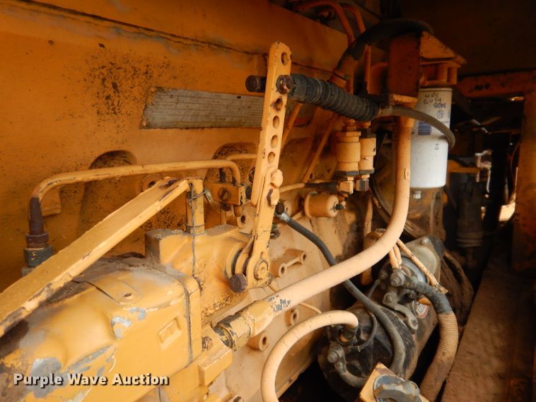 image for item IQ9649 1987 Champion 740A  motor grader