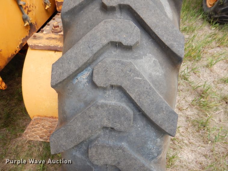 image for item IQ9649 1987 Champion 740A  motor grader