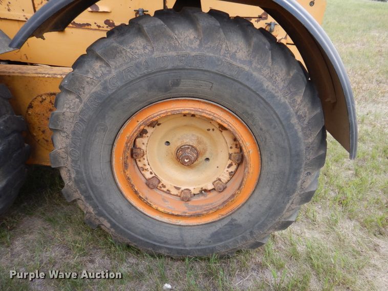 image for item IQ9649 1987 Champion 740A  motor grader