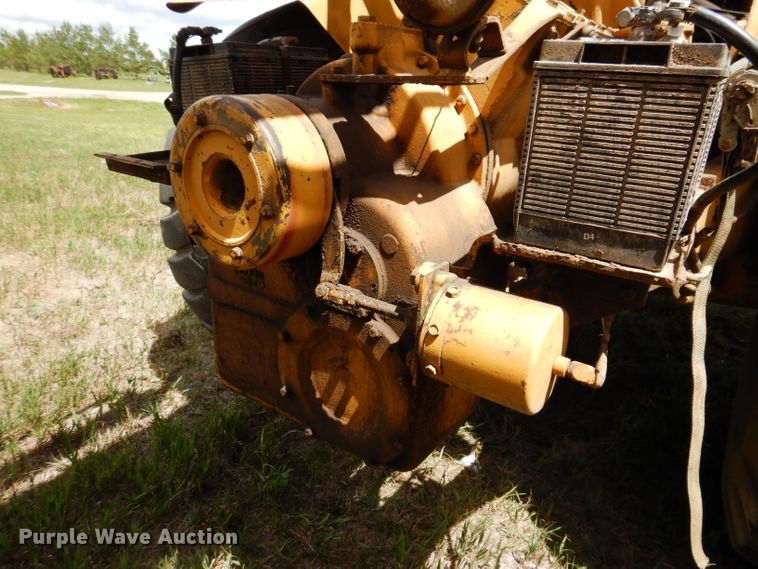 image for item IQ9651 1973 Caterpillar 613  single drum roller