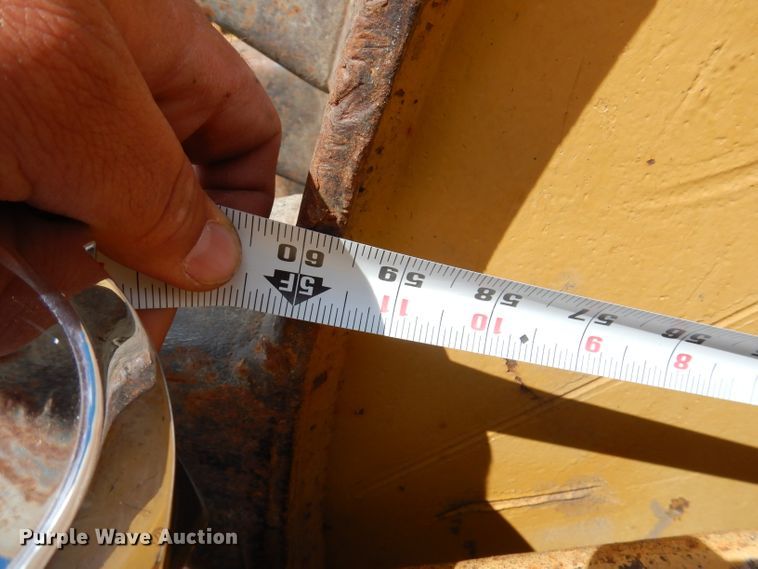 image for item IQ9651 1973 Caterpillar 613  single drum roller