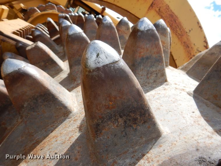 image for item IQ9651 1973 Caterpillar 613  single drum roller