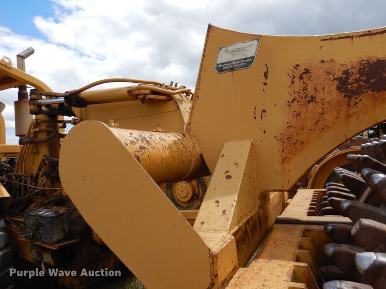 image for item IQ9651 1973 Caterpillar 613  single drum roller