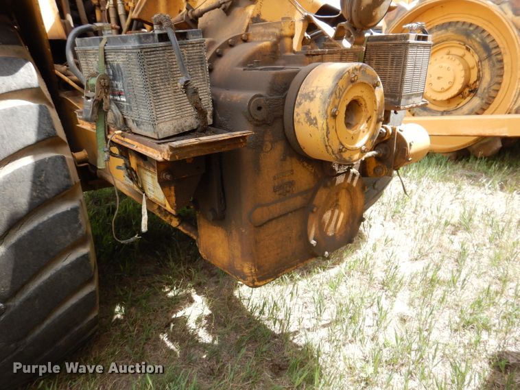 image for item IQ9651 1973 Caterpillar 613  single drum roller