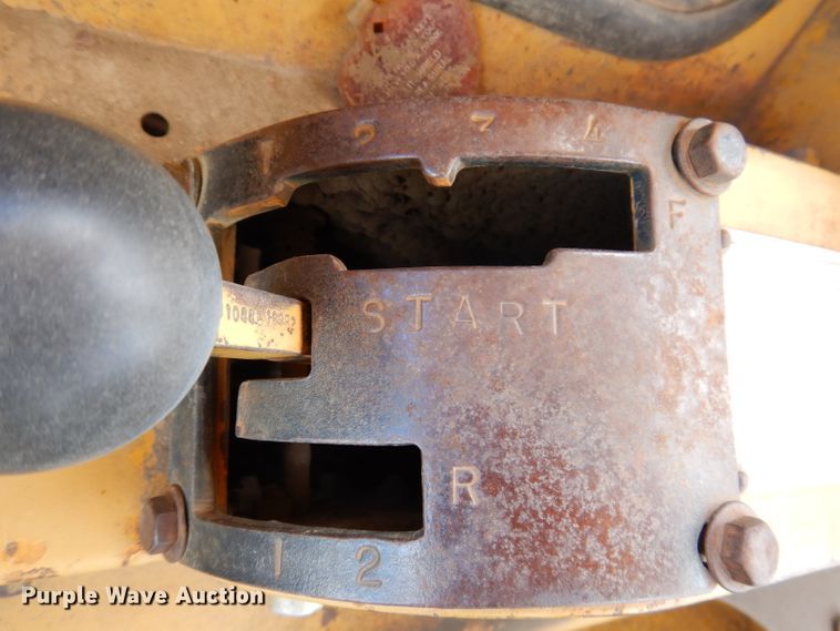 image for item IQ9651 1973 Caterpillar 613  single drum roller