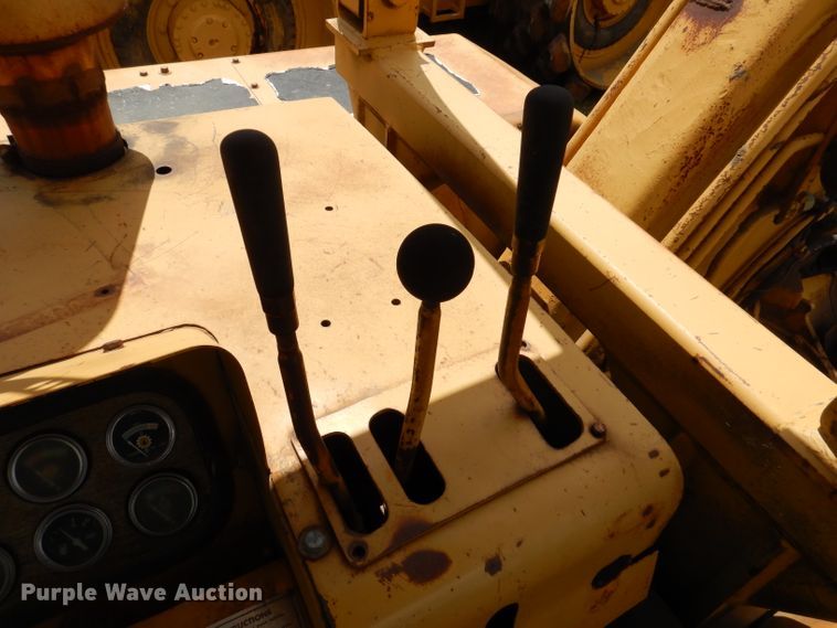 image for item IQ9651 1973 Caterpillar 613  single drum roller