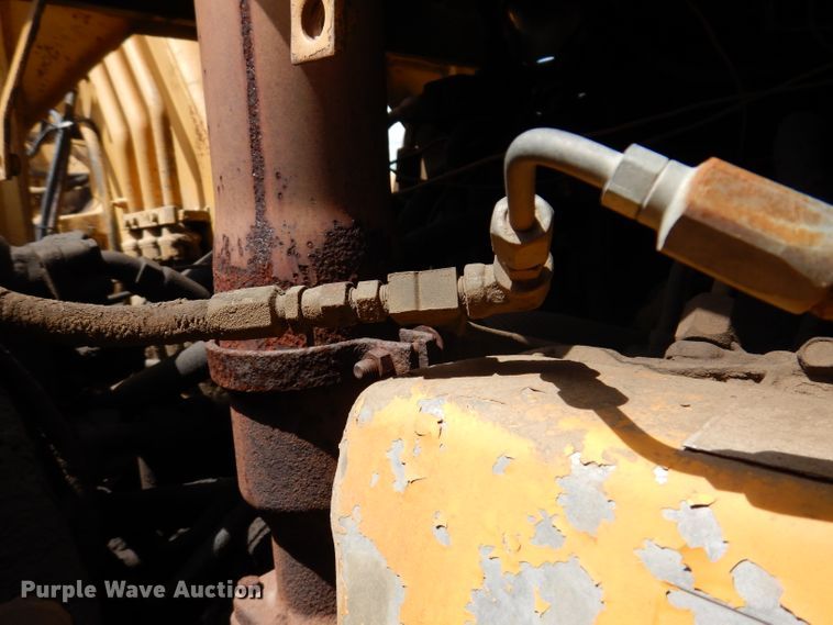 image for item IQ9651 1973 Caterpillar 613  single drum roller