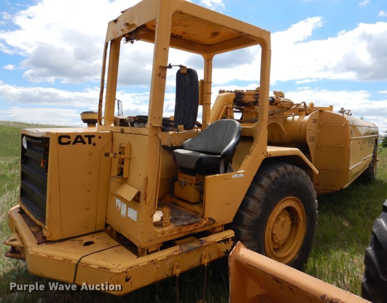 image for item IQ9652 1978 Caterpillar 613B  water wagon