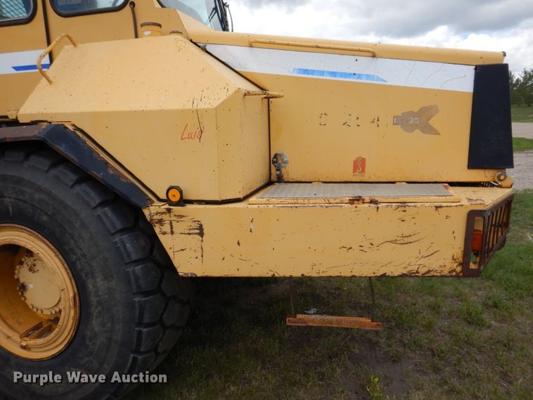 image for item IQ9654 1997 Moxy MT30  haul truck