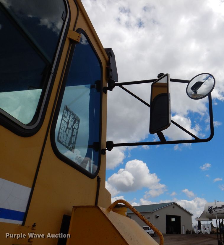 image for item IQ9654 1997 Moxy MT30  haul truck