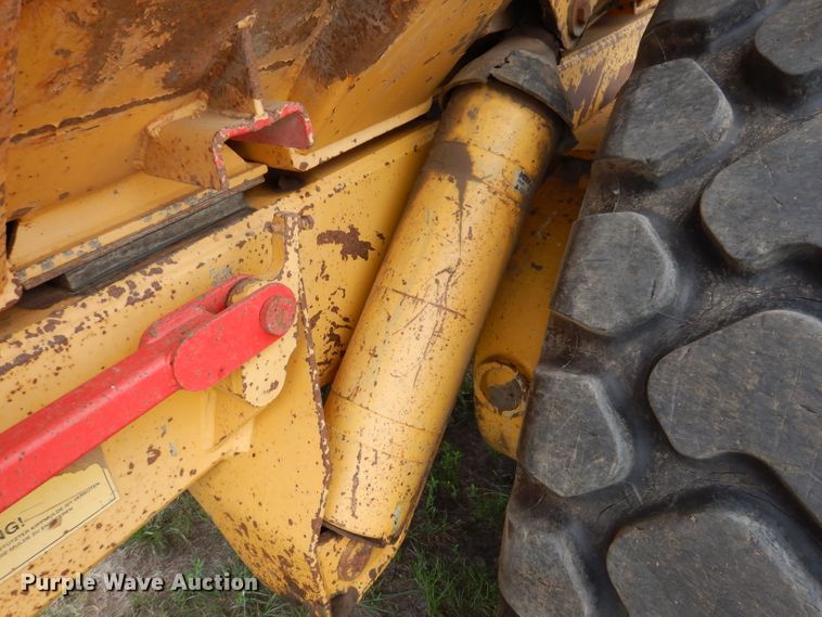 image for item IQ9654 1997 Moxy MT30  haul truck
