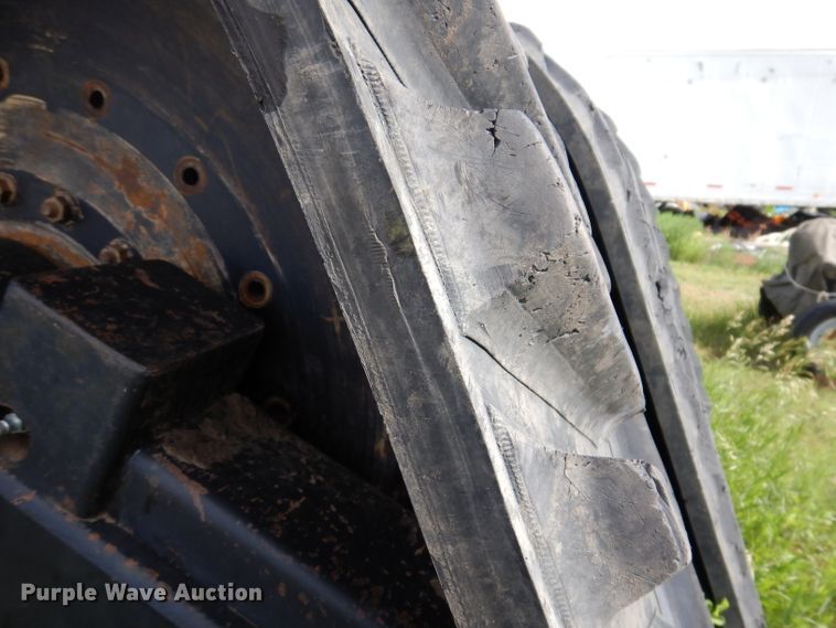 image for item IQ9655 ATI  36"W quad tracks