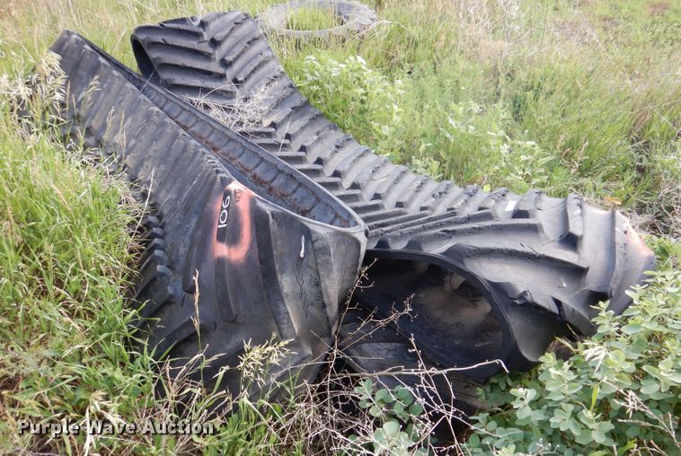 image for item IQ9656 (3) 30"W Quad tracks