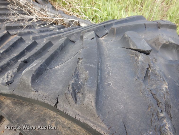 image for item IQ9656 (3) 30"W Quad tracks