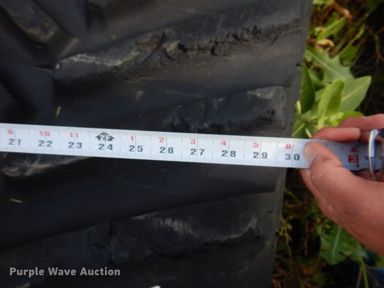 image for item IQ9656 (3) 30"W Quad tracks