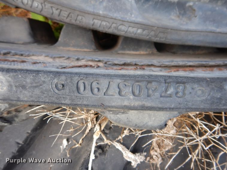 image for item IQ9656 (3) 30"W Quad tracks