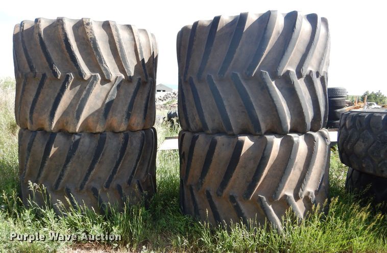 image for item IQ9657 (4) Firestone 1250/45B32 tires