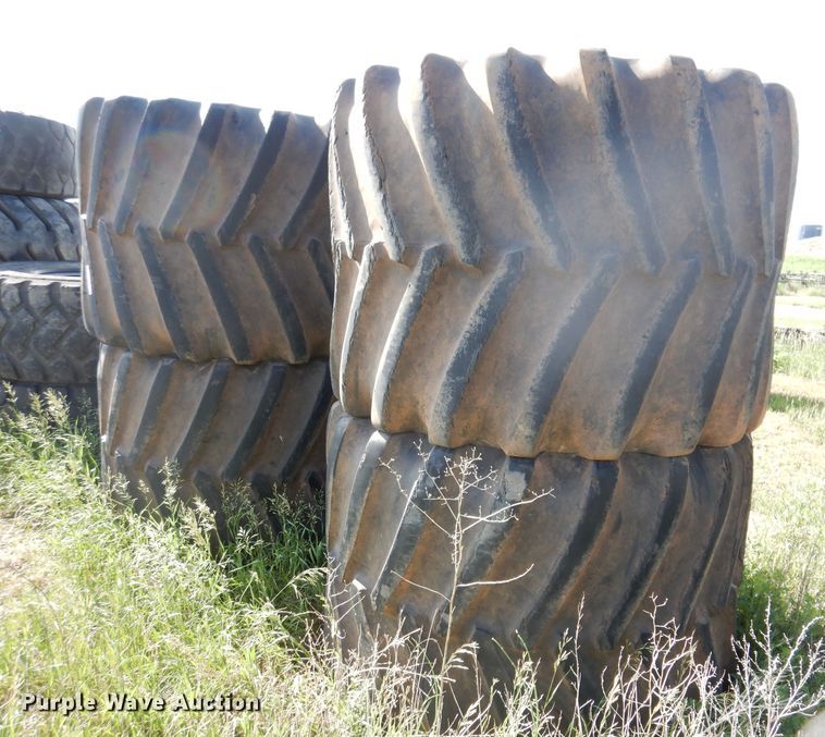 image for item IQ9657 (4) Firestone 1250/45B32 tires