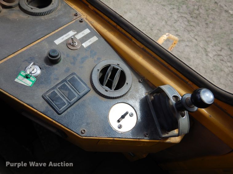 image for item IQ9658 1997 Moxy MT30  haul truck