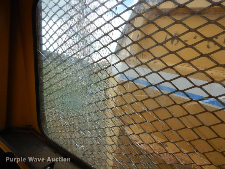 image for item IQ9658 1997 Moxy MT30  haul truck