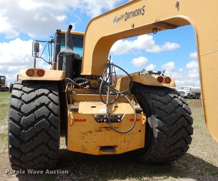 image for item IQ9659 2006 Bell 4206D  4WD scraper tractor