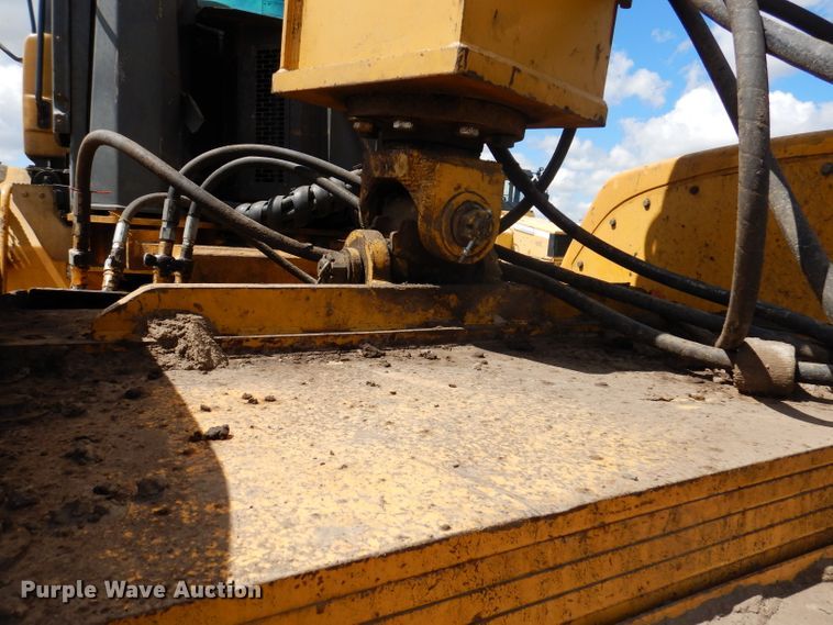 image for item IQ9659 2006 Bell 4206D  4WD scraper tractor