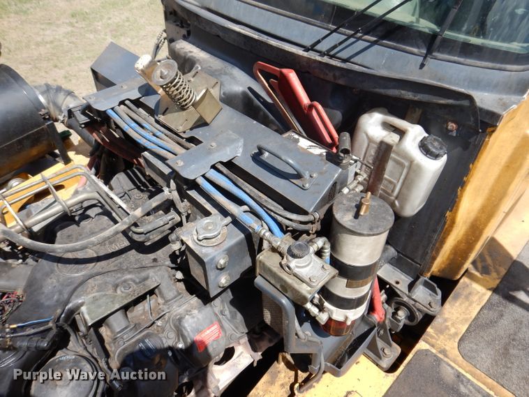 image for item IQ9659 2006 Bell 4206D  4WD scraper tractor