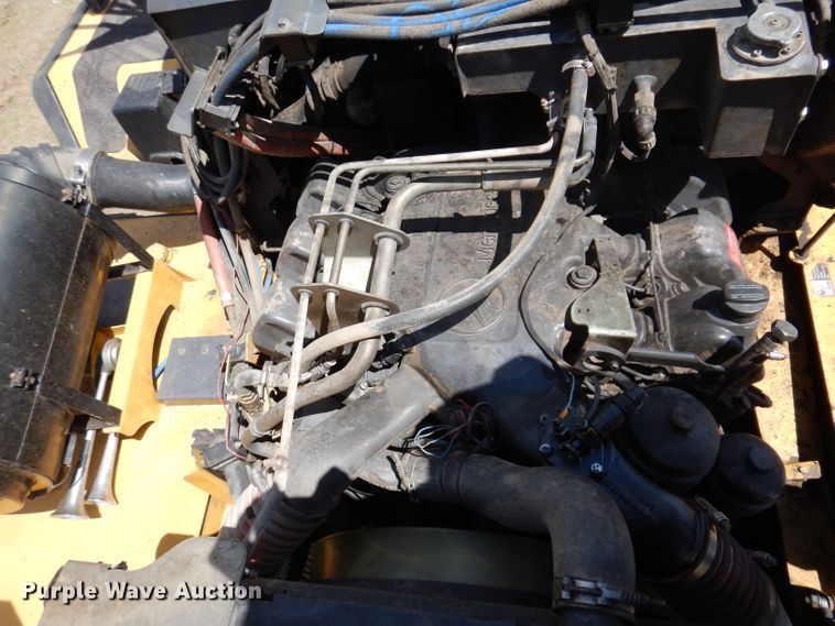 image for item IQ9659 2006 Bell 4206D  4WD scraper tractor