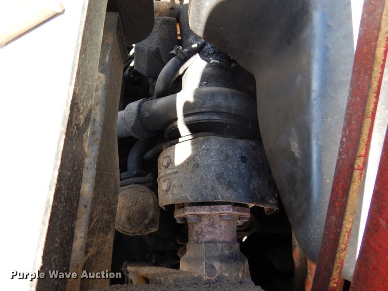 image for item IQ9659 2006 Bell 4206D  4WD scraper tractor