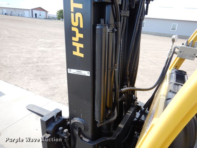 image for item IQ9664 Hyster 120  forklift