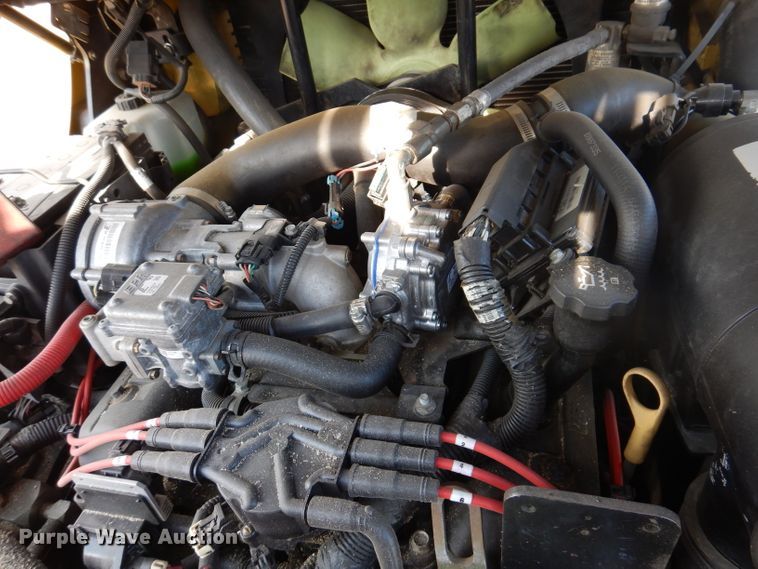 image for item IQ9664 Hyster 120  forklift