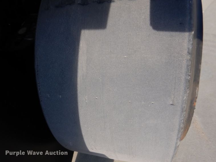 image for item IQ9664 Hyster 120  forklift