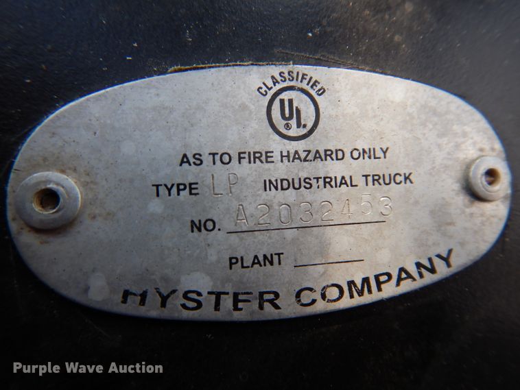 image for item IQ9664 Hyster 120  forklift