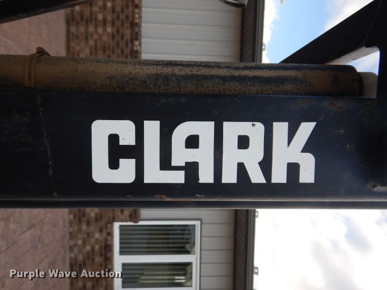 image for item IQ9666 Clark GCS15  forklift