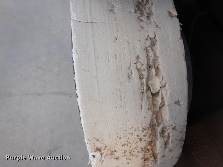 image for item IQ9666 Clark GCS15  forklift