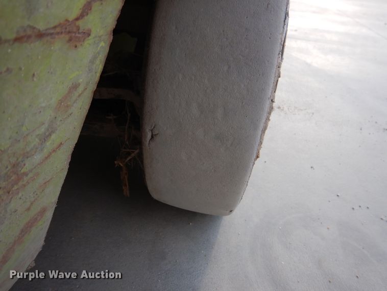 image for item IQ9666 Clark GCS15  forklift