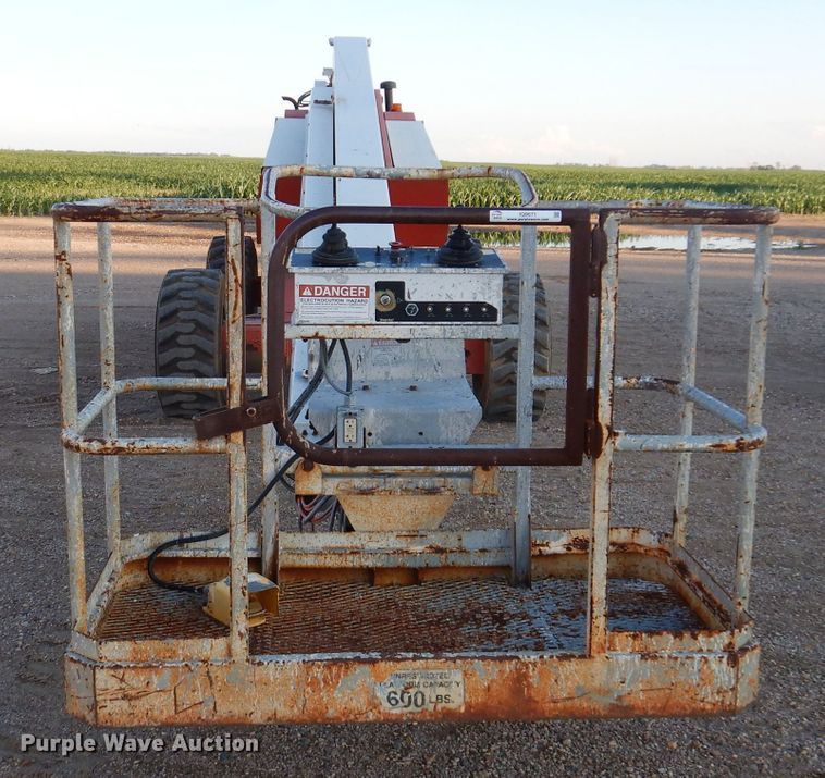 image for item IQ9671 1996 Snorkel TB-A60RDZ  boom lift
