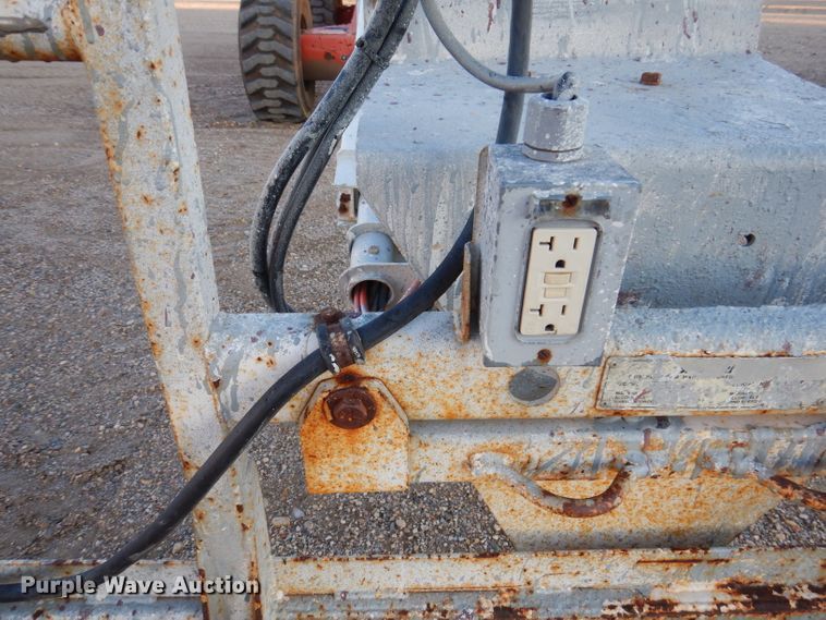 image for item IQ9671 1996 Snorkel TB-A60RDZ  boom lift