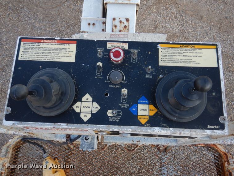 image for item IQ9671 1996 Snorkel TB-A60RDZ  boom lift