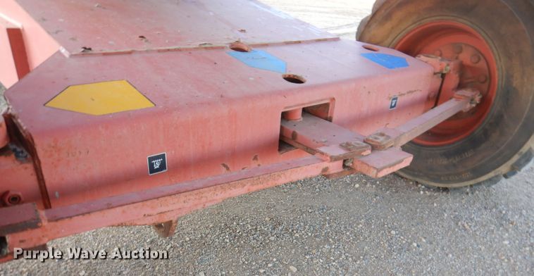 image for item IQ9671 1996 Snorkel TB-A60RDZ  boom lift