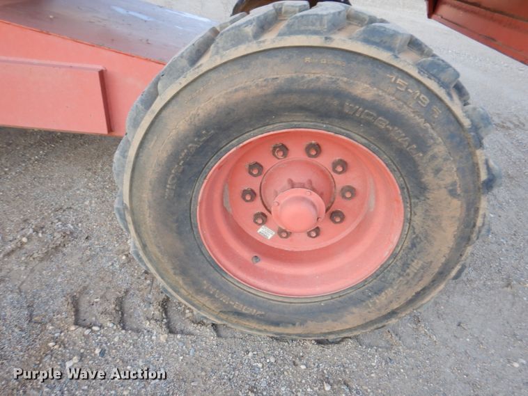 image for item IQ9671 1996 Snorkel TB-A60RDZ  boom lift