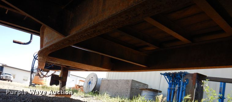 image for item IQ9672 2005 Towmaster T-20  equipment trailer