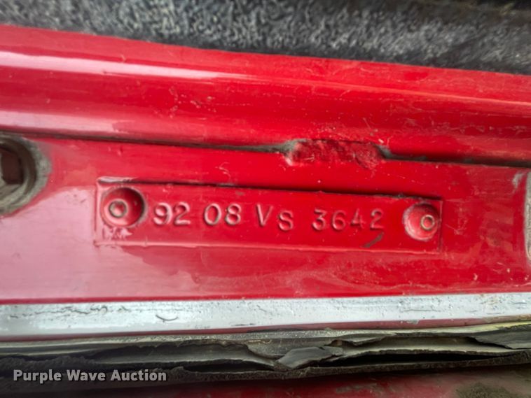 image for item IR9826 1993 WhiteGMC WG  well service rig truck