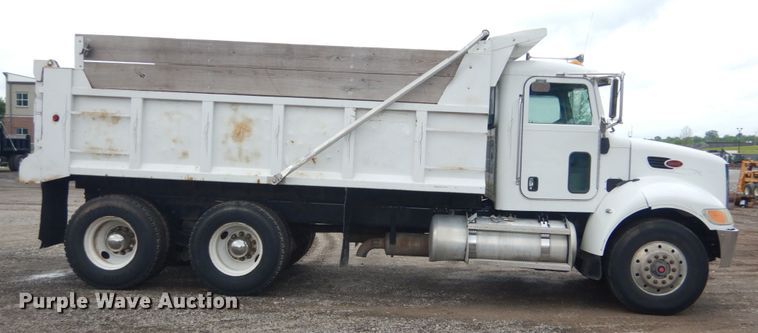 image for item IT9100 2006 Peterbuilt 335  dump truck